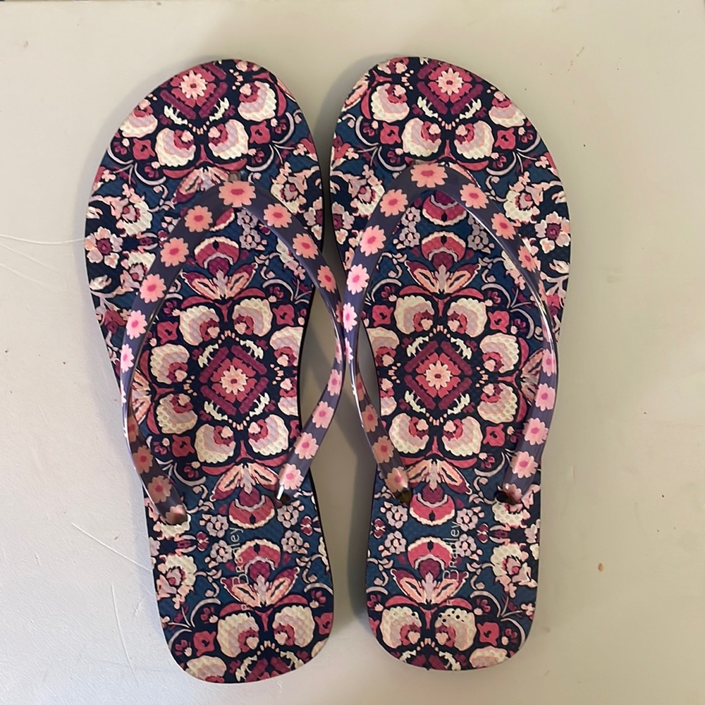 Vera Bradley Flip Flops Medium